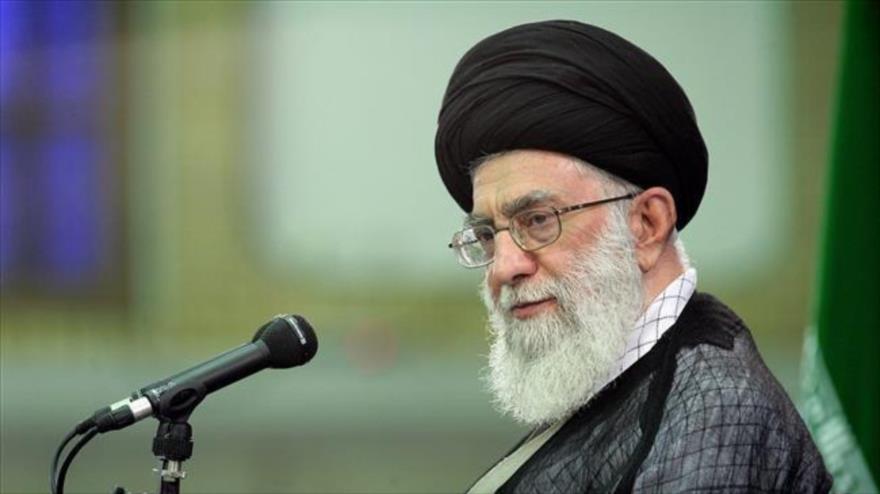  Mensaje de  Líder supremo de la Revolución Islámica Ayatolá Jamenei a peregrinos en rituales de Hach