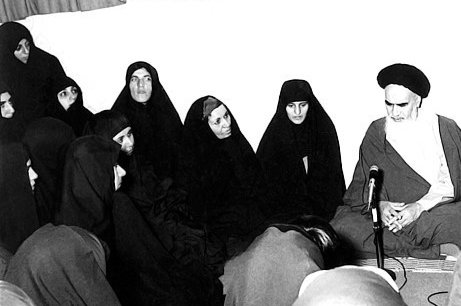 رویکرد قرآن در مورد حضور زن در اجتماع دیدار زنان با امام خمینی
