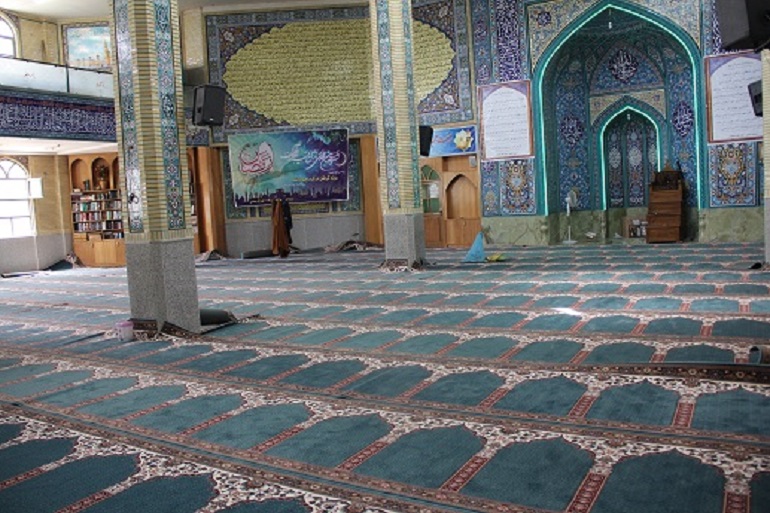 حکم نجس کردن فرش مسجد