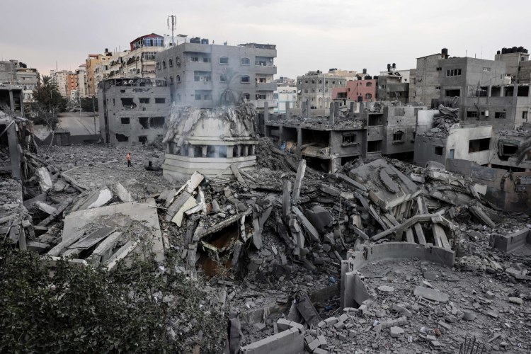 موسم الرياض ومأساة غزة