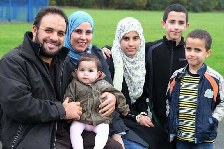 موقف الإسلام من الأسرة