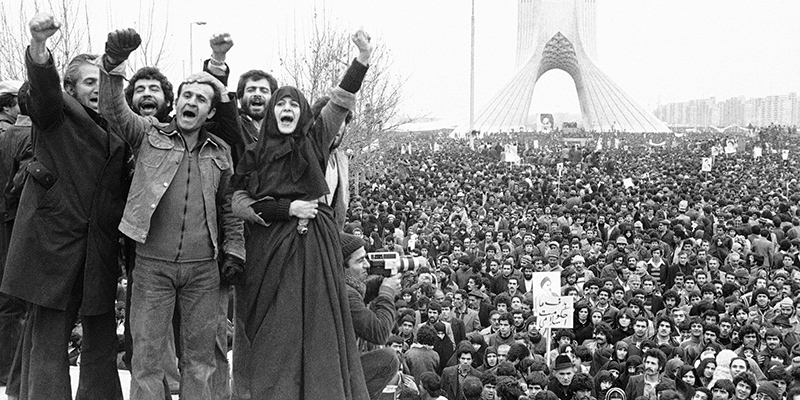 قصة إيران الثورة 