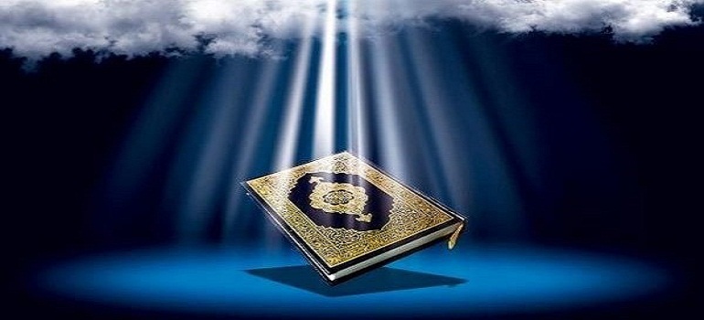 نوشتن قرآن به خط لاتین خدمت نیست!