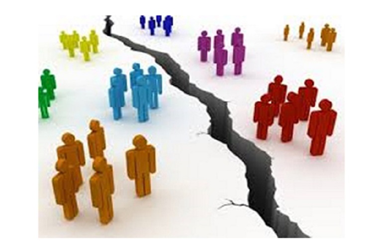منافات داشتن ضرب المثل با قرآن کریم عیسی به دین خود و موسی به دین خود