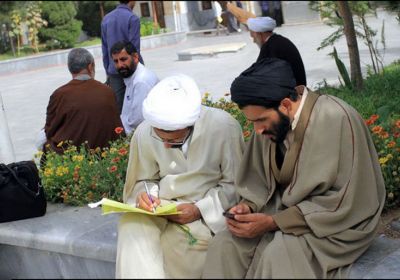 تقسیم بندی روحانیت در نگاه امام خمینی(ره) امام خمینی(ره)