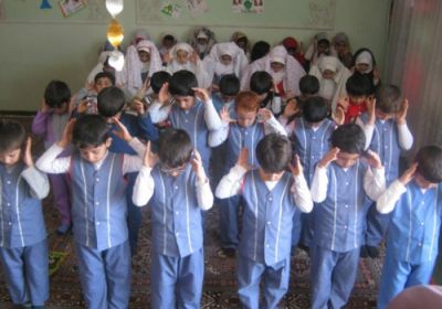 نماز جماعت مدرسه نماز جماعت مدرسه
