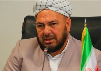 تأکید آخوند امان گلدی حنفی بر حفظ وحدت و انسجام ملی هفته وحدت