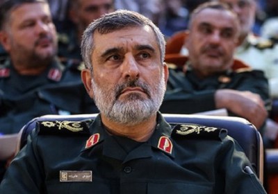 سردار حاجیزاده: آمریکاییها جرقه جنگ را بزنند، پایگاهها و ناوهایشان را زیر موشک و آتش خواهیم برد سردار حاجیزاده