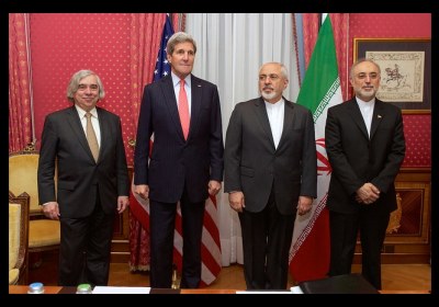 آشِ نخورده و تحریمِ رفع نشده! مذاکره با شیطان