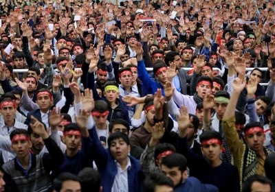 جوان انقلابی جوان انقلابی