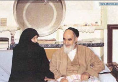 حضرت امام خمینی (ره) و همسرش 