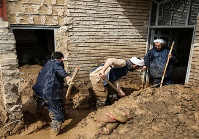 چرا عمامه امداد رسانی به سیل زدگان
