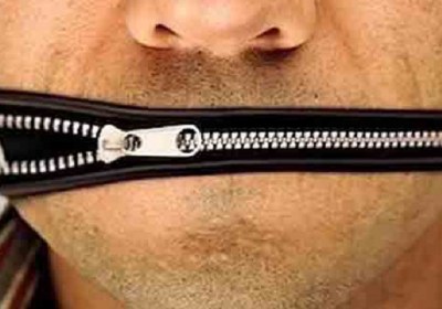وقتی شیطان دهانش را باز کرد! وقتی شیطان دهانش را باز کرد!