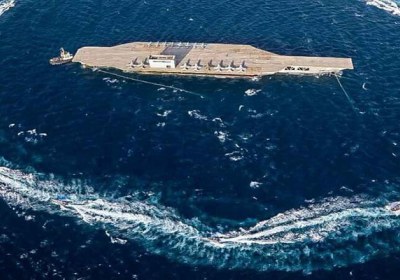 مانور مقابله قایق های تندرو با ناور امریکا