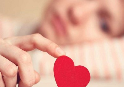 از کجا بفهمم هنوزم دوستم داره از کجا بفهمم هنوزم دوستم داره