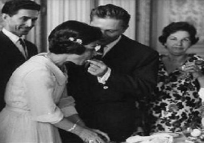 گوشهای از ولنگاری جنسی اشرف پهلوی اشرف پهلوی
