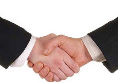 دست دادن و تماس بدنی با اهل کتاب (مسیحیان، یهودیان و ...) دست، تماس، اهل کتاب