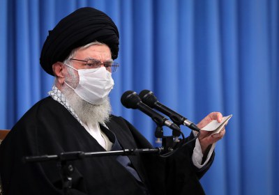 بیانات مهم مقام معظم رهبری در آستانه سالگرد شهادت حاج قاسم سلیمانی بیانات مهم مقام معظم رهبری در آستانه سالگرد شهادت حاج قاسم سلیمانی