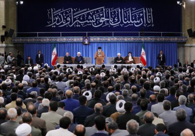 دیدار مسئولین با رهبر انقلاب امام خامنه ای