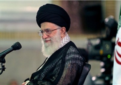 آیا رهبر انقلاب نائب امام زمان است؟ رهبر