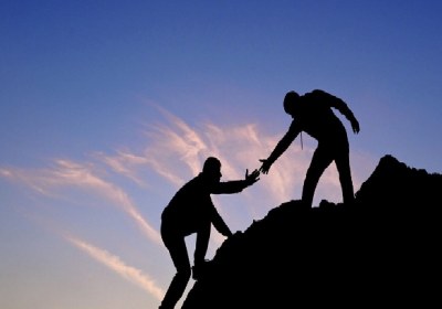 دوست دارم کمکش کنم تبلیغ