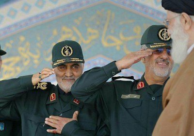 مولفه های الگویی شهید سلیمانی با تکیه بر بیانیه گام دوم مولفه های الگویی شهید سلیمانی با تکیه بر بیانیه گام دوم