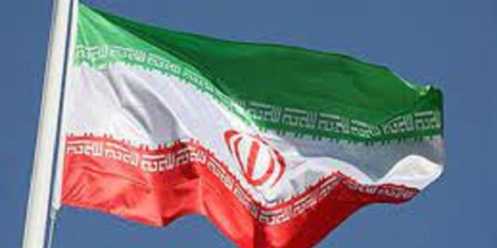 What do the three colors of the Iranian flag mean?